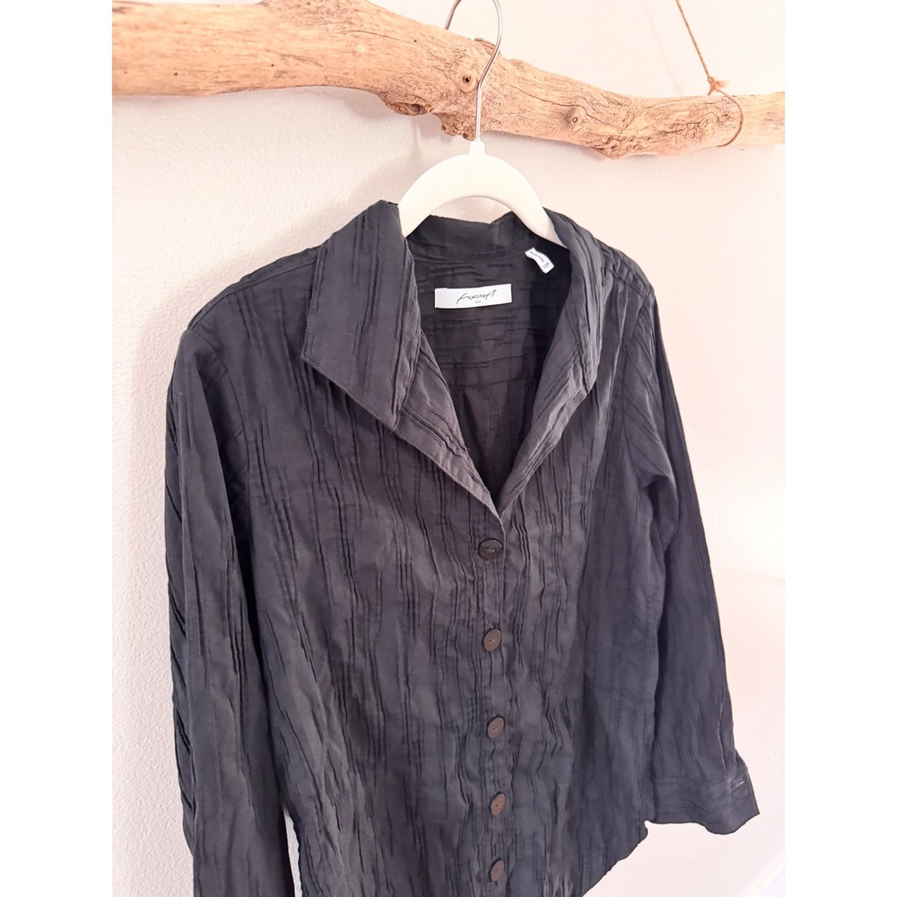 Foxcroft NYC Black Crinkle Texture Button Down Shirt Petite 12P Long Sleeve - Picture 2 of 6